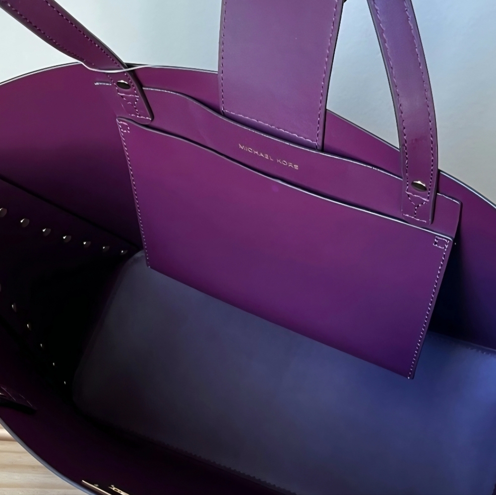 NWT Michael Kors Manhattan Studded Tote/Bordeaux Color - Picture 10 of 11